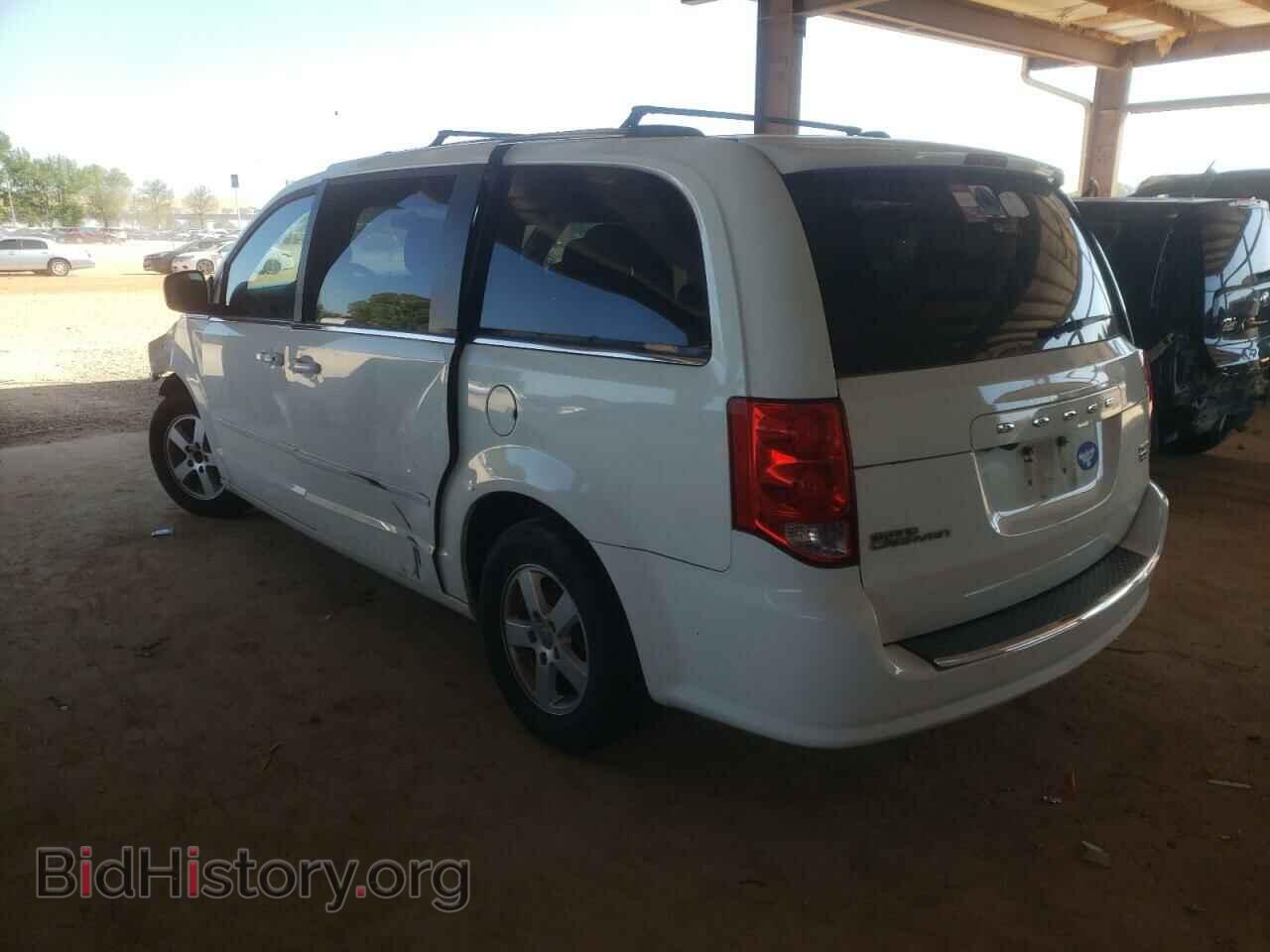 2011 DODGE CARAVAN - VIN: 2D4RN5DG7BR700185 - Photo 2