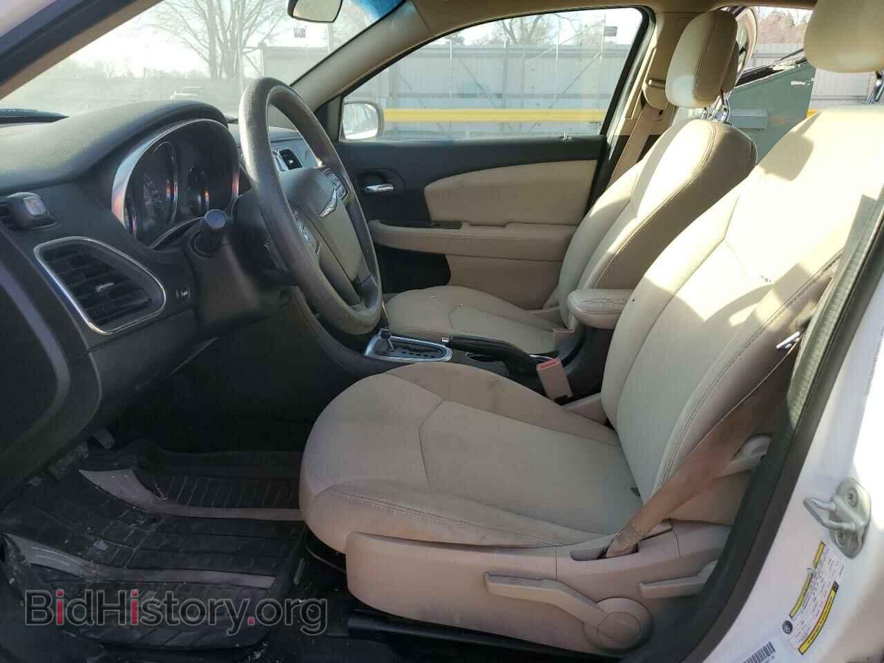 2012 CHRYSLER 200 - VIN: 1C3CCBAB9CN295501 - Фото 7