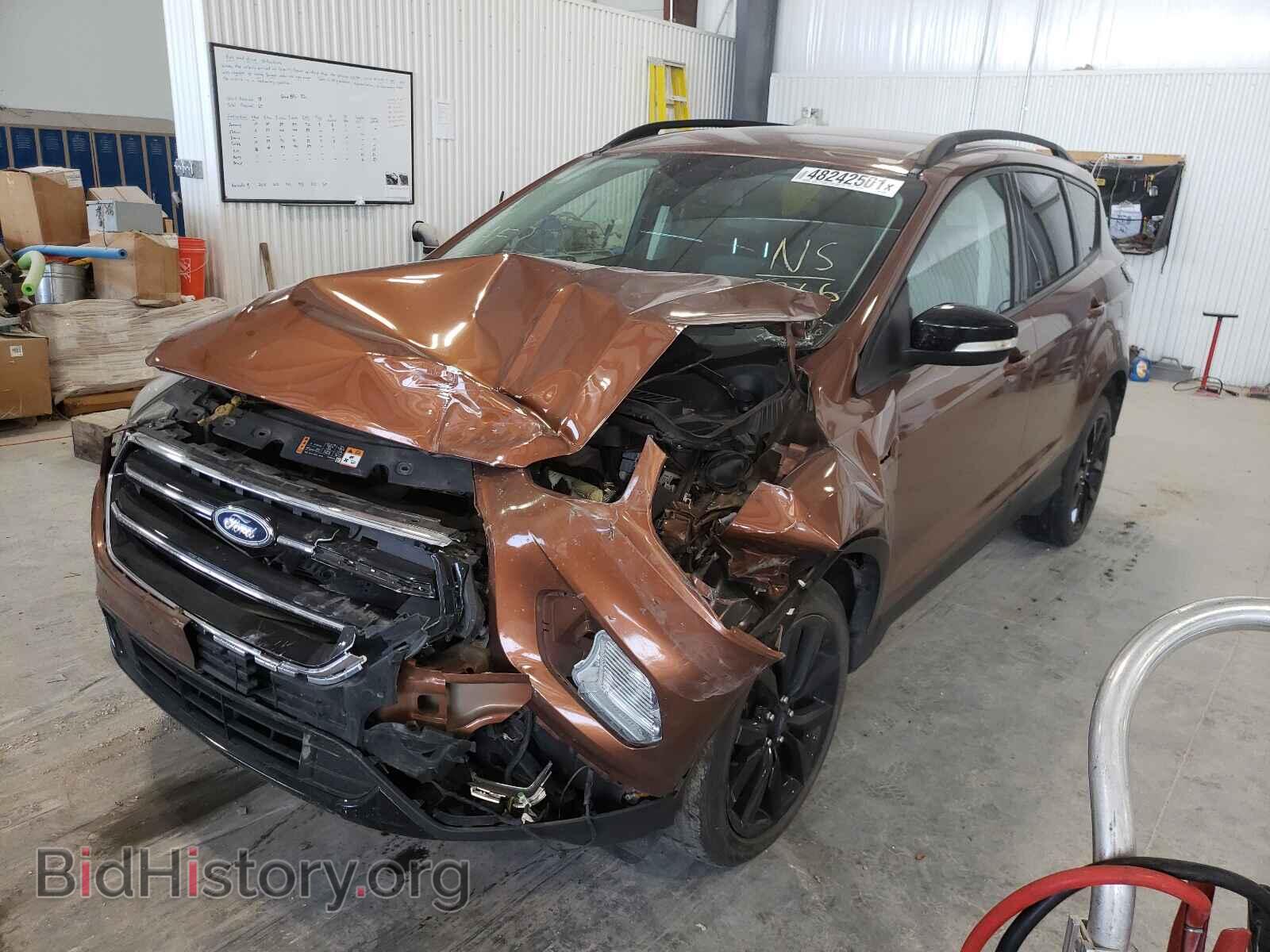 2017 FORD ESCAPE - VIN: 1FMCU9J91HUB62366 - Фото 2