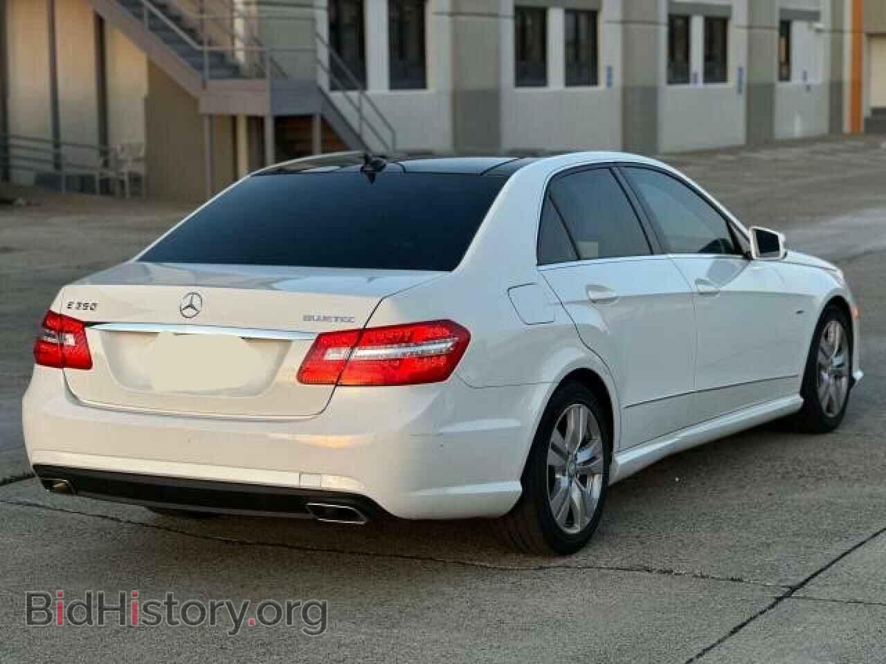 2012 MERCEDES-BENZ E-CLASS - VIN: WDDHF2EB2CA608064 - Фото 4