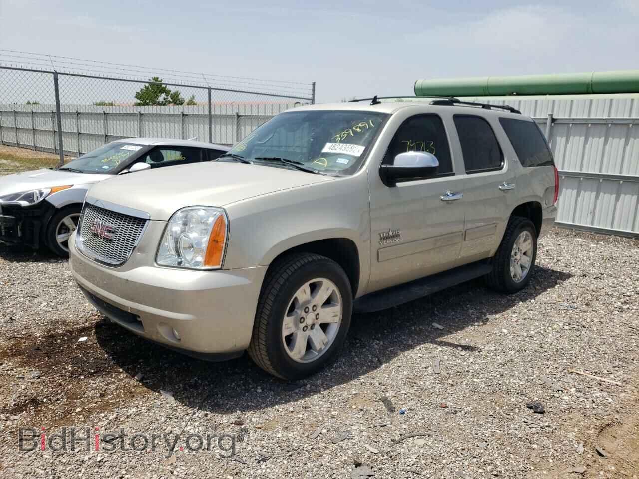 2013 GMC YUKON - VIN: 1GKS1CE03DR339891 - Фото 2