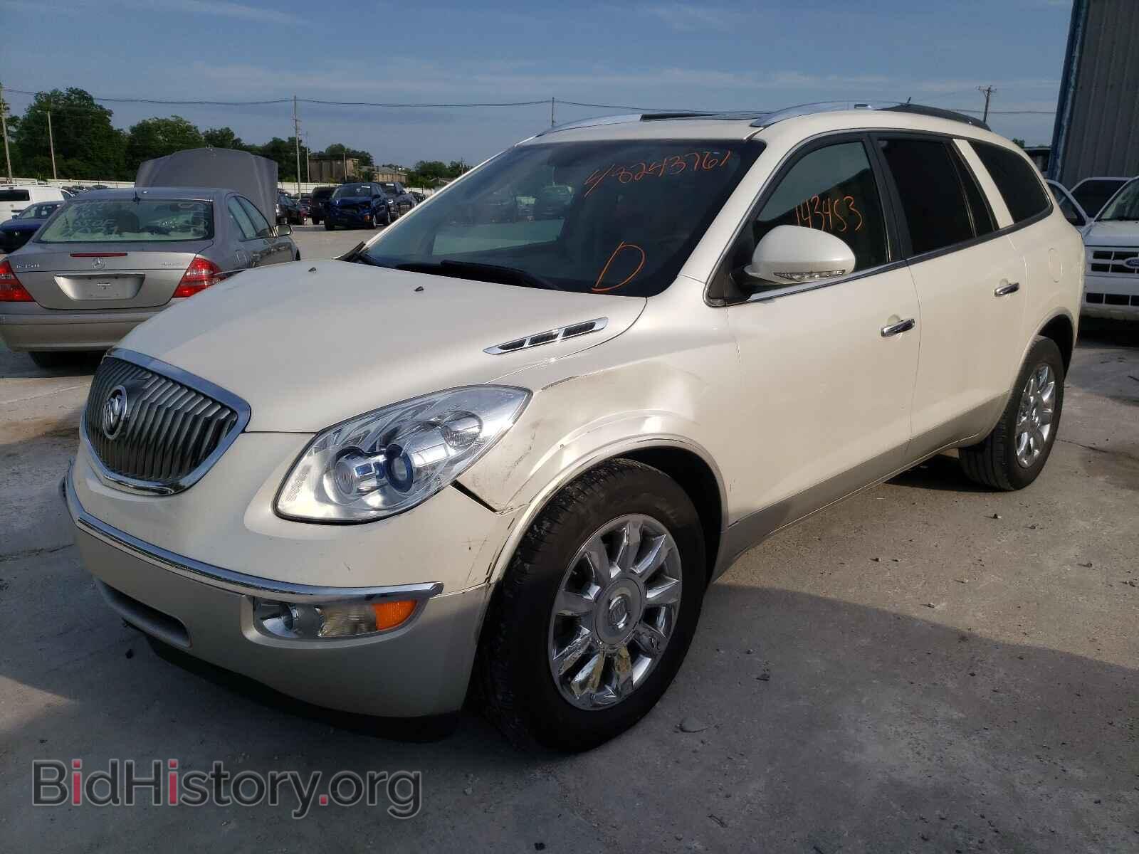 2012 BUICK ENCLAVE - VIN: 5GAKRCED0CJ143039 - Photo 2