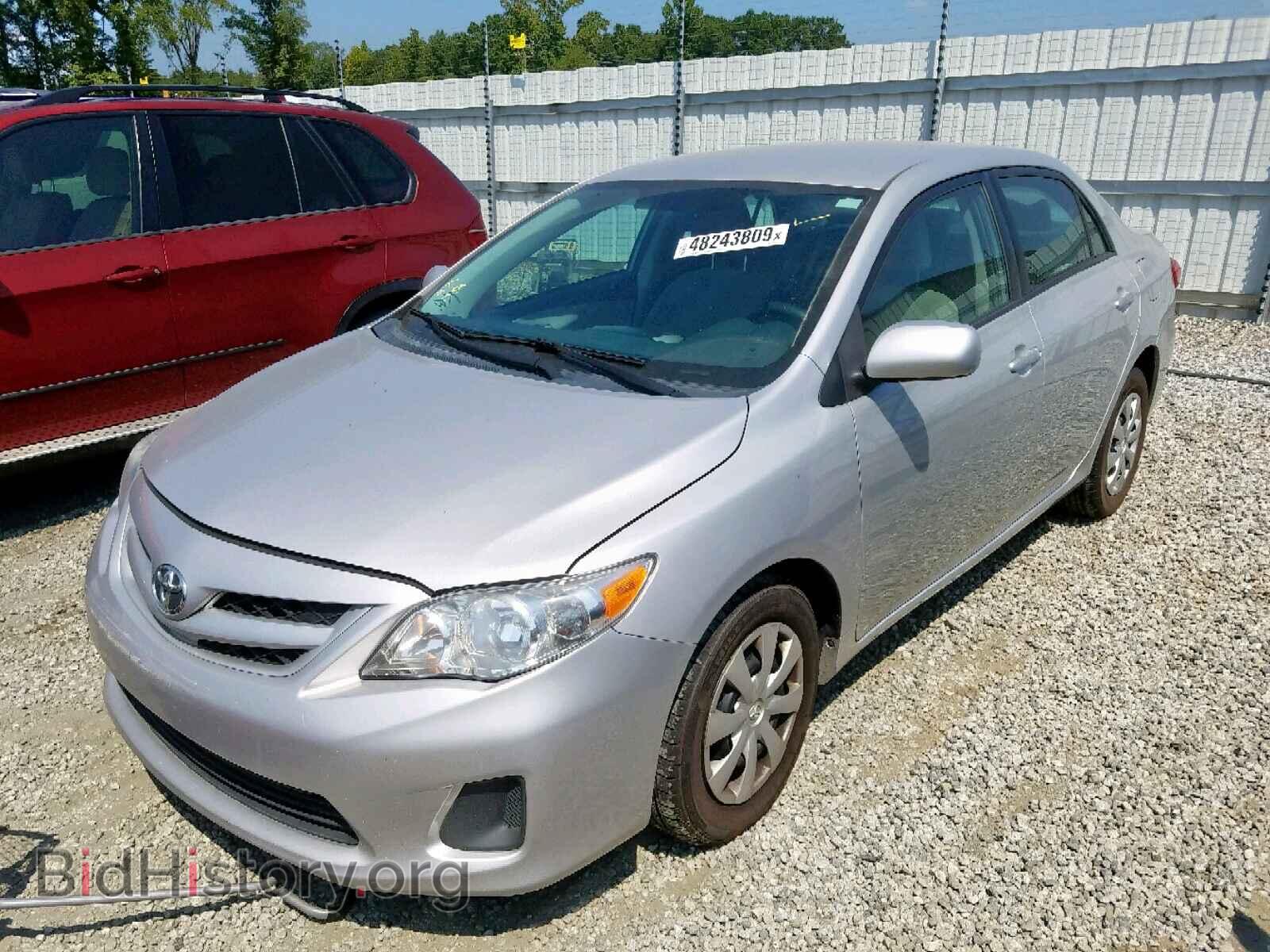 2011 TOYOTA COROLLA BA - VIN: 2T1BU4EE6BC550451 - Фото 2