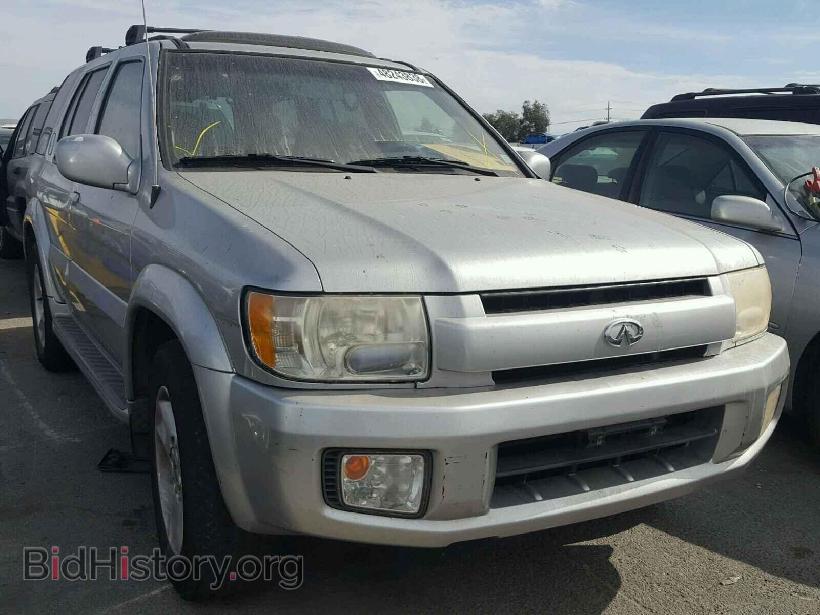 Photo  - INFINITI QX4 2002