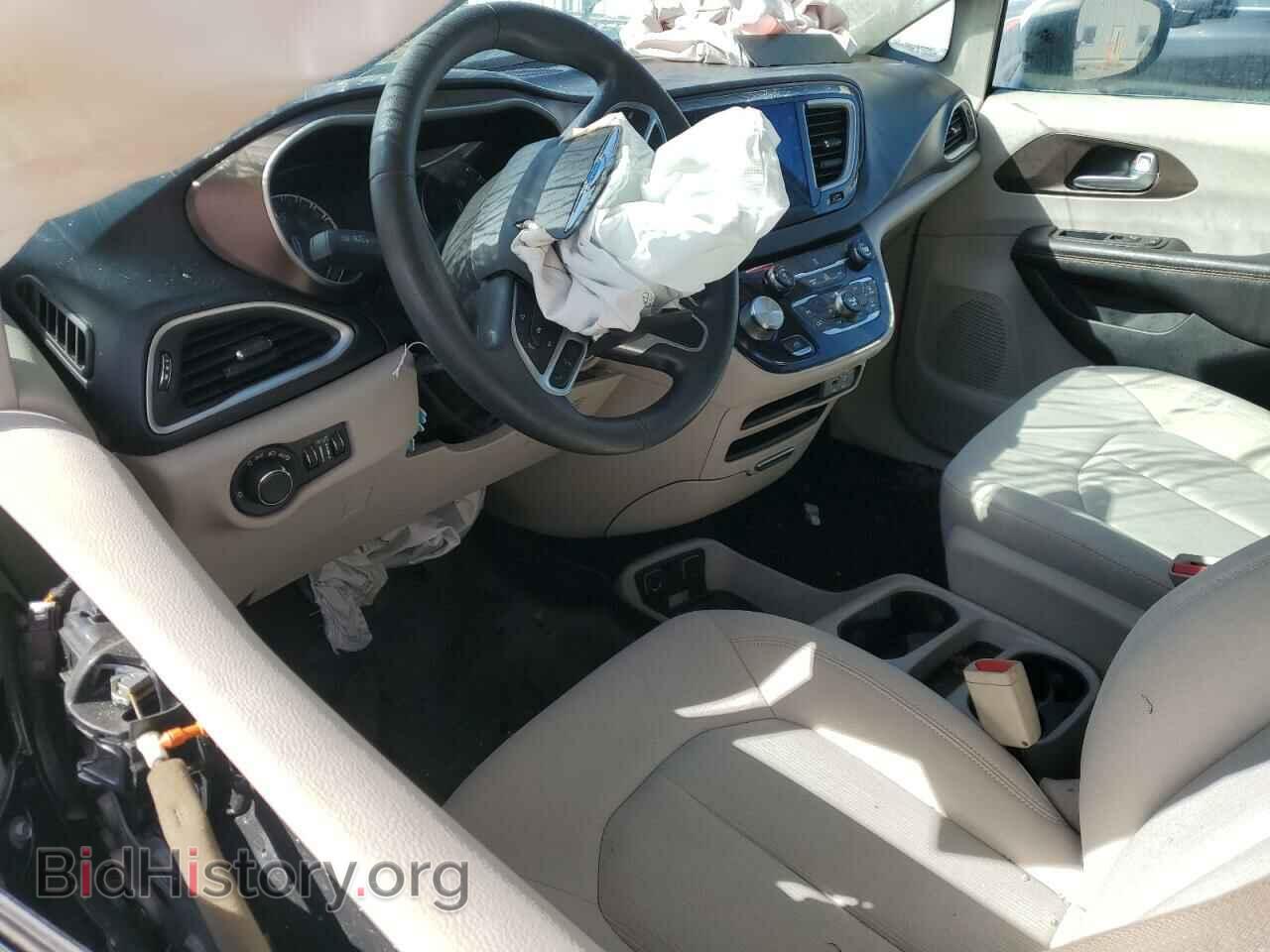 2017 CHRYSLER PACIFICA - VIN: 2C4RC1DG2HR588934 - Photo 8