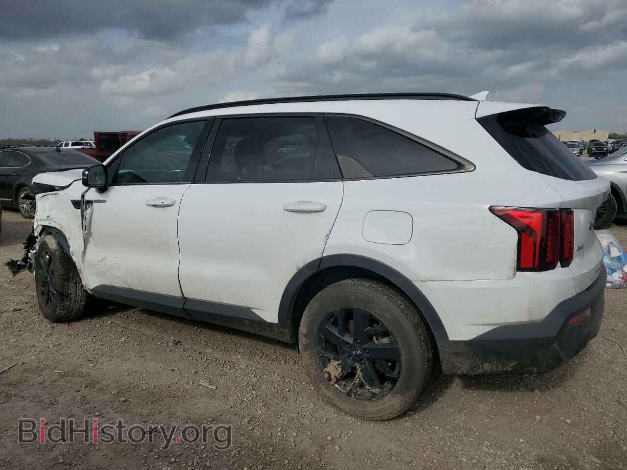 2021 KIA SORENTO - VIN: 5XYRLDLC7MG030138 - Фото 2