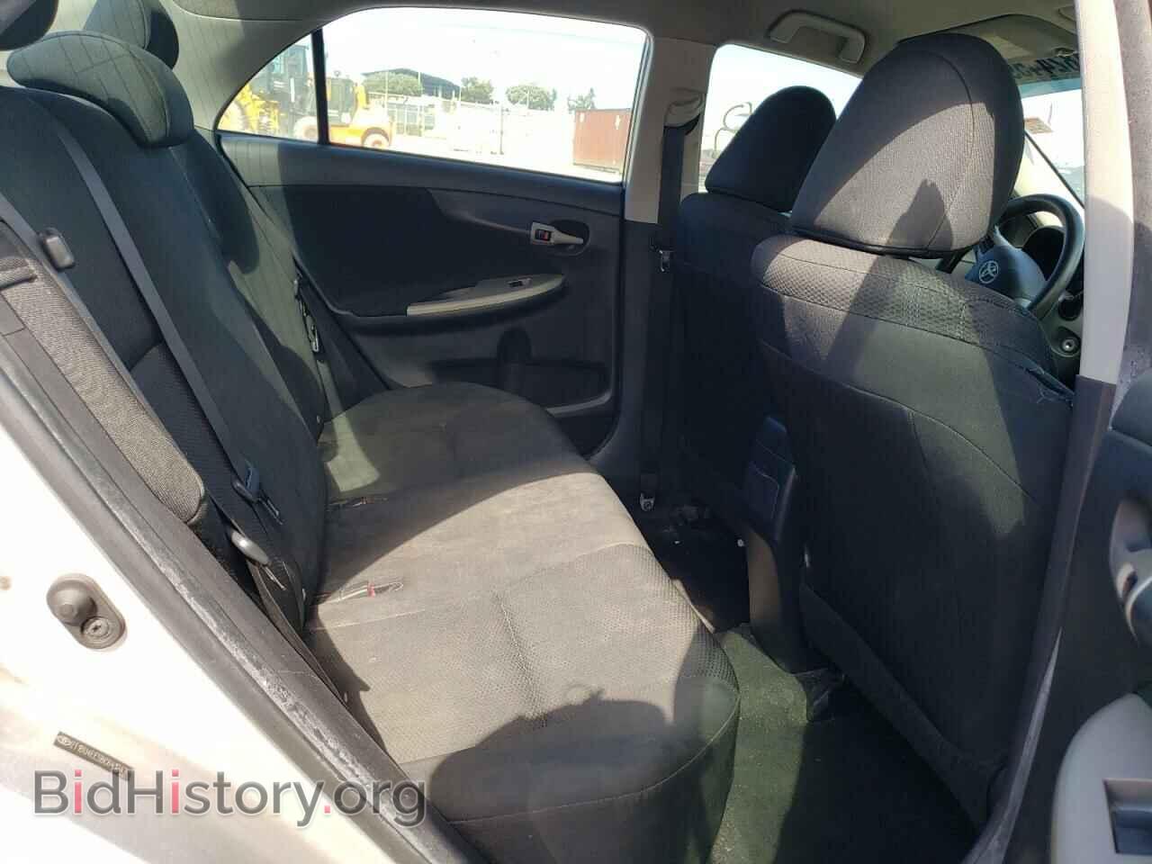 2011 TOYOTA COROLLA - VIN: 2T1BU4EE5BC641243 - Фото 6