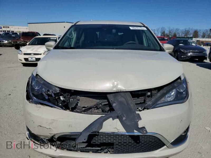 2020 Chrysler PACIFICA (VIN 2C4RC1FG0LR222640) — photo 5 of 12
