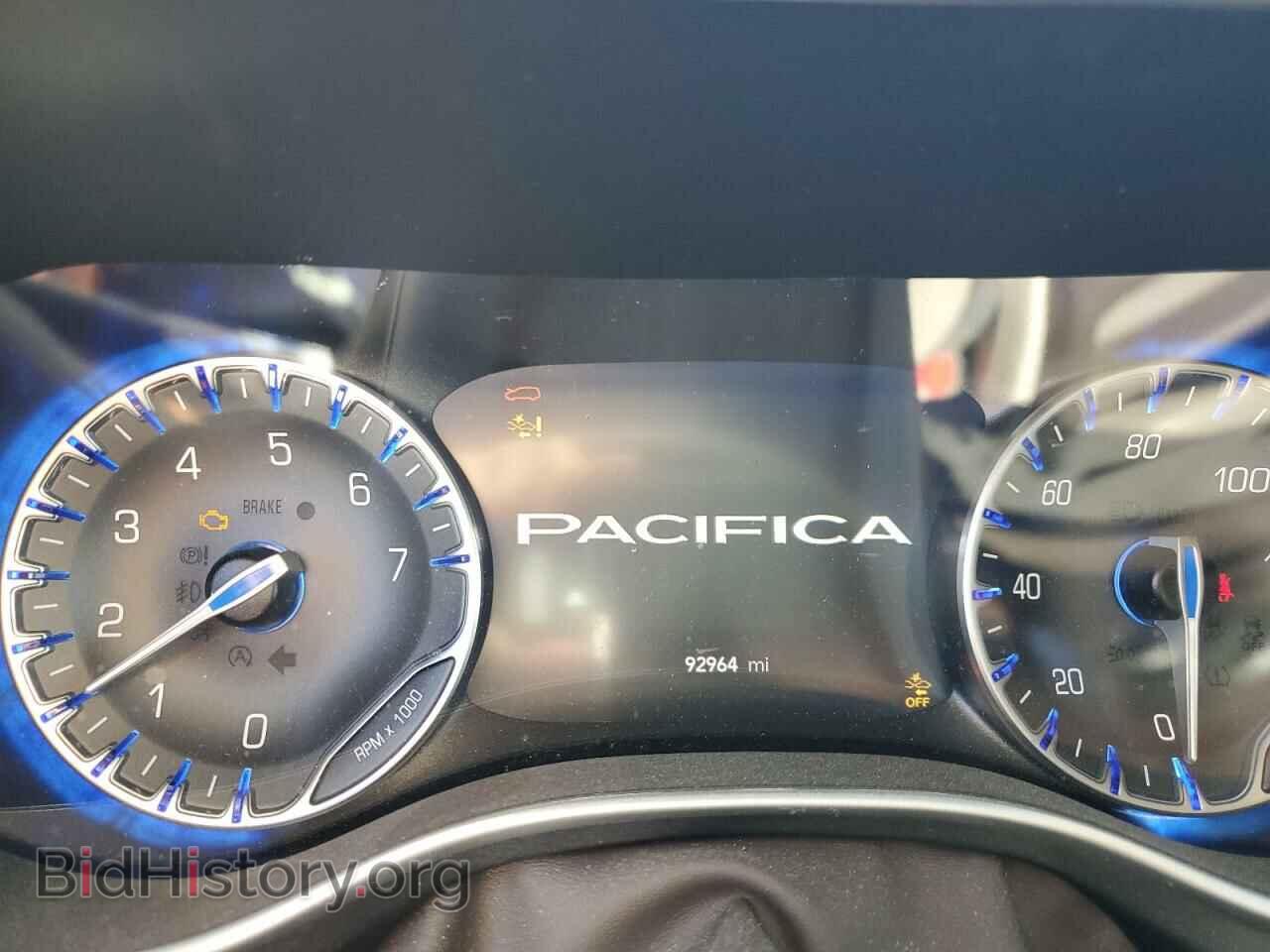 2020 CHRYSLER PACIFICA - VIN: 2C4RC1FG0LR222640 - Photo 9