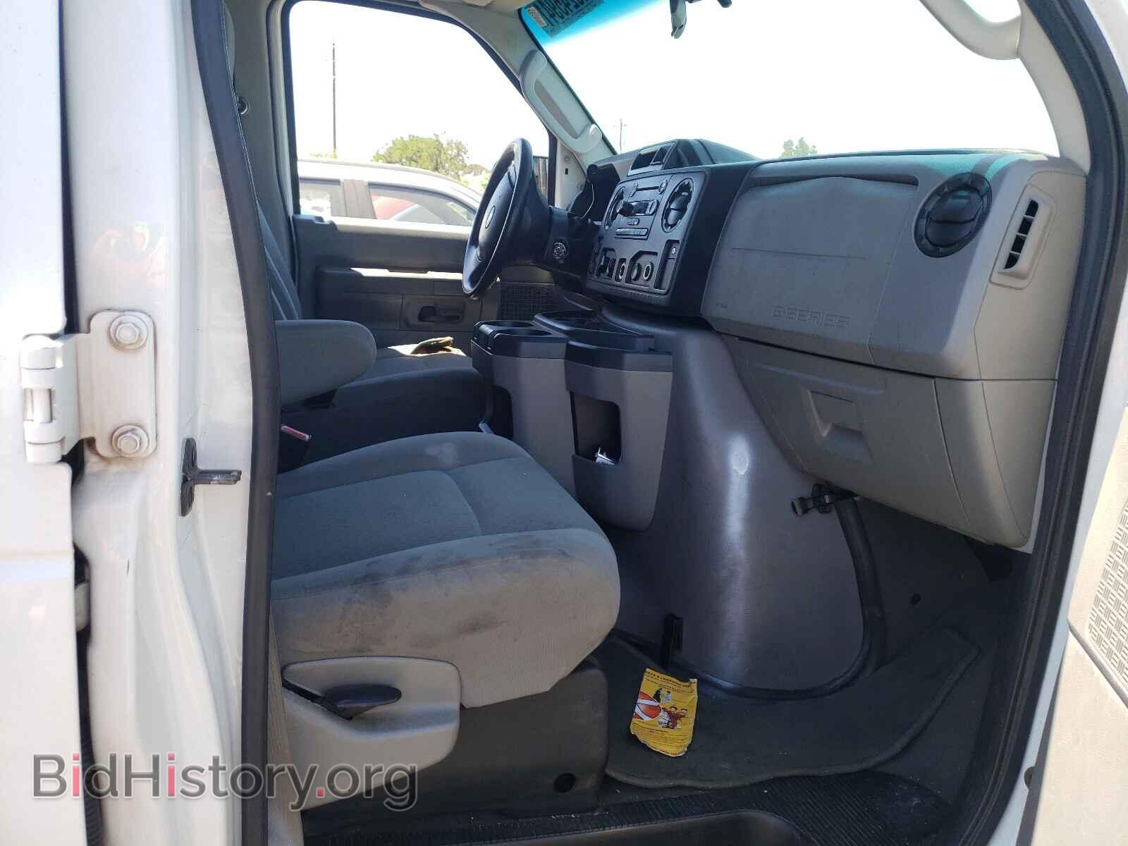 2009 FORD ECONOLINE - VIN: 1FBSS31LX9DA10123 - Фото 5