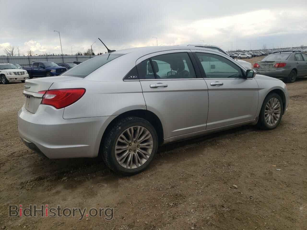 2011 CHRYSLER 200 - VIN: 1C3BC2FG9BN532275 - Фото 3