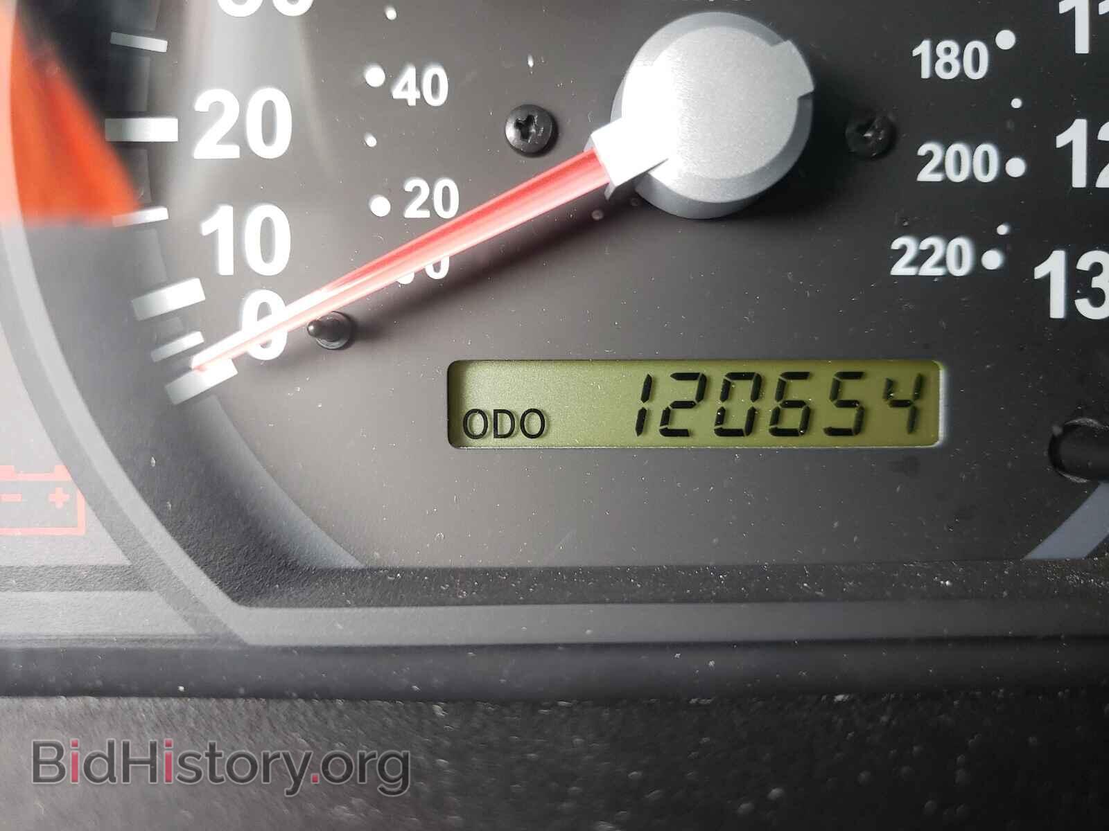 2006 KIA SORENTO - VIN: KNDJD733665572645 - Фото 8