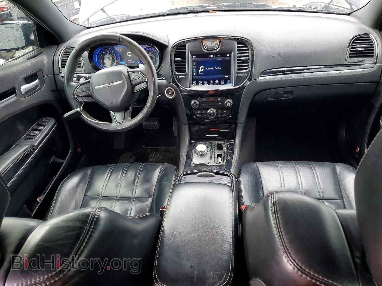 2017 CHRYSLER 300 - VIN: 2C3CCABG6HH662682 - Фото 8