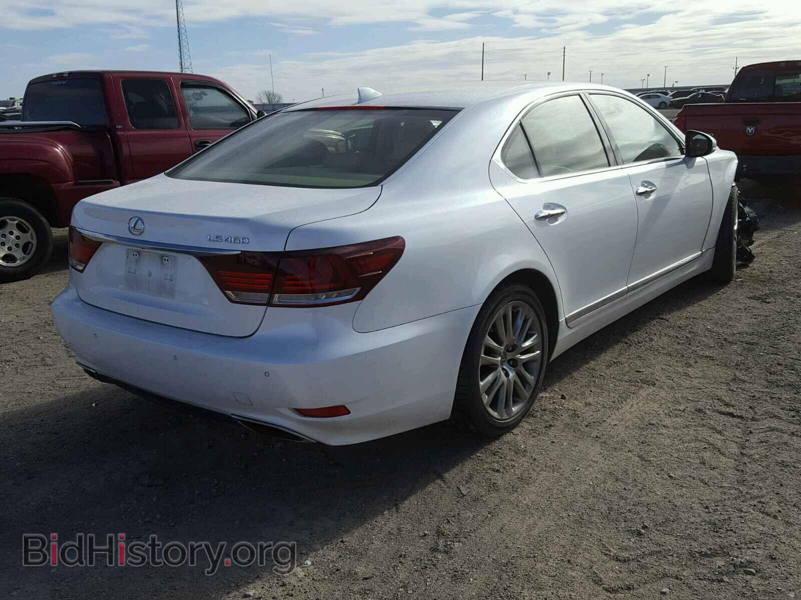 2014 LEXUS LS460 - VIN: JTHBL5EFXE5126580 - Photo 4