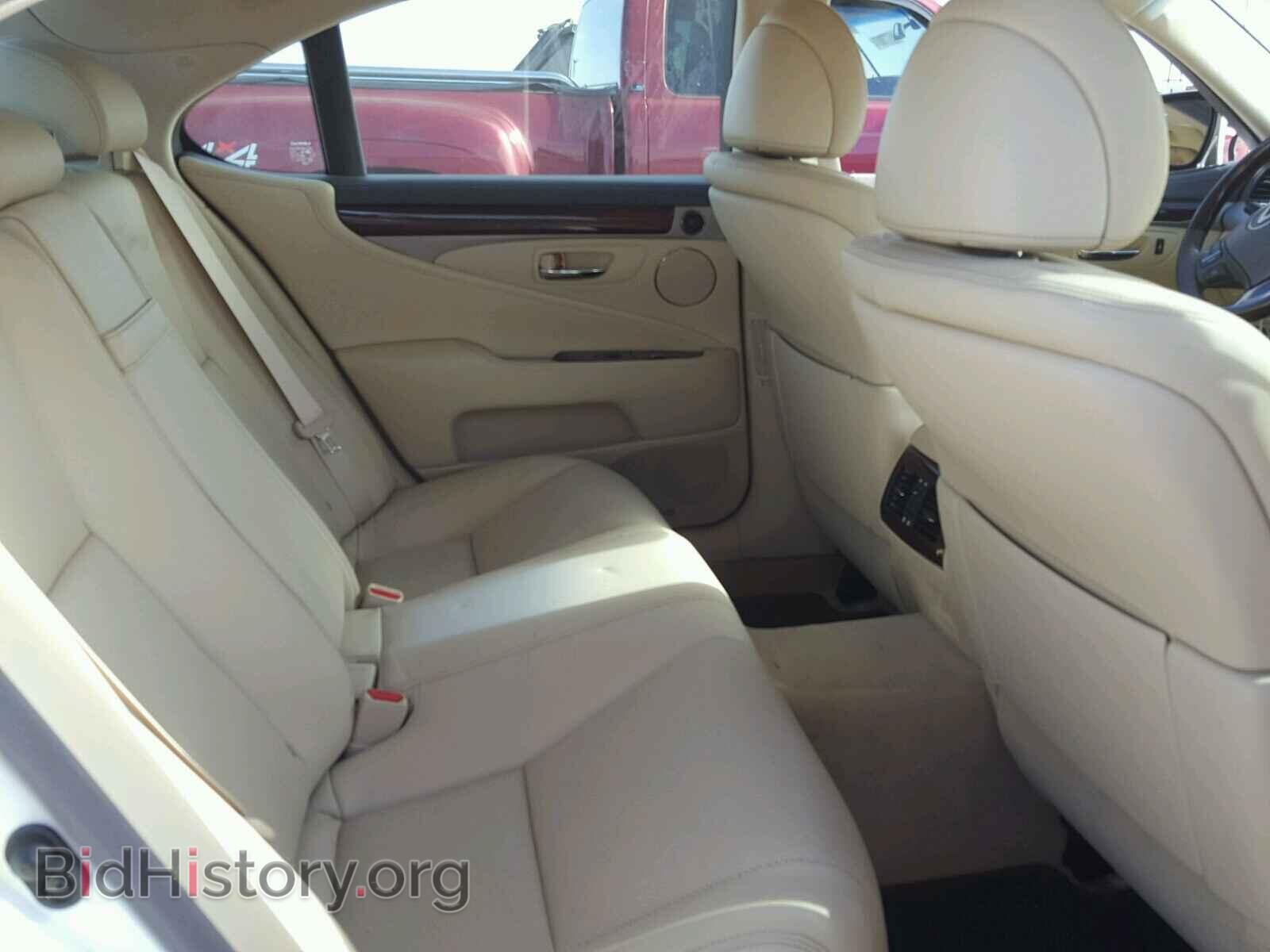 2014 LEXUS LS460 - VIN: JTHBL5EFXE5126580 - Photo 6