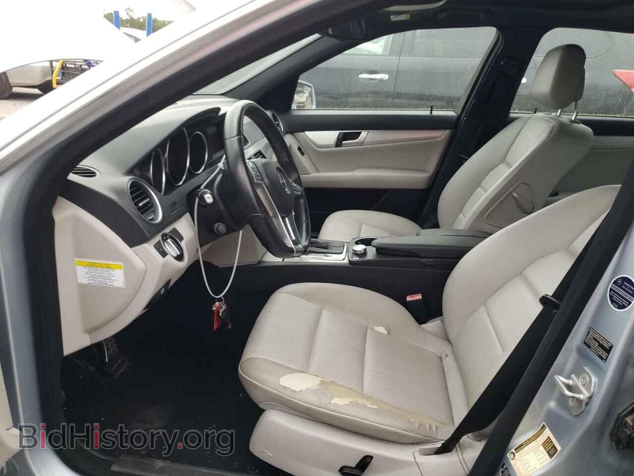 2013 MERCEDES-BENZ C-CLASS - VIN: WDDGF4HB0DR270539 - Фото 7