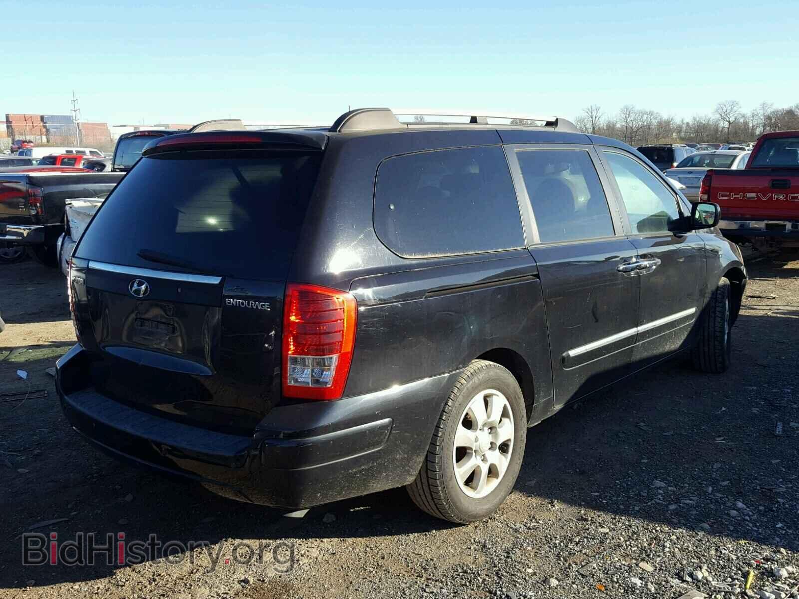2007 HYUNDAI ENTOURAGE - VIN: KNDMC233876013418 - Фото 4