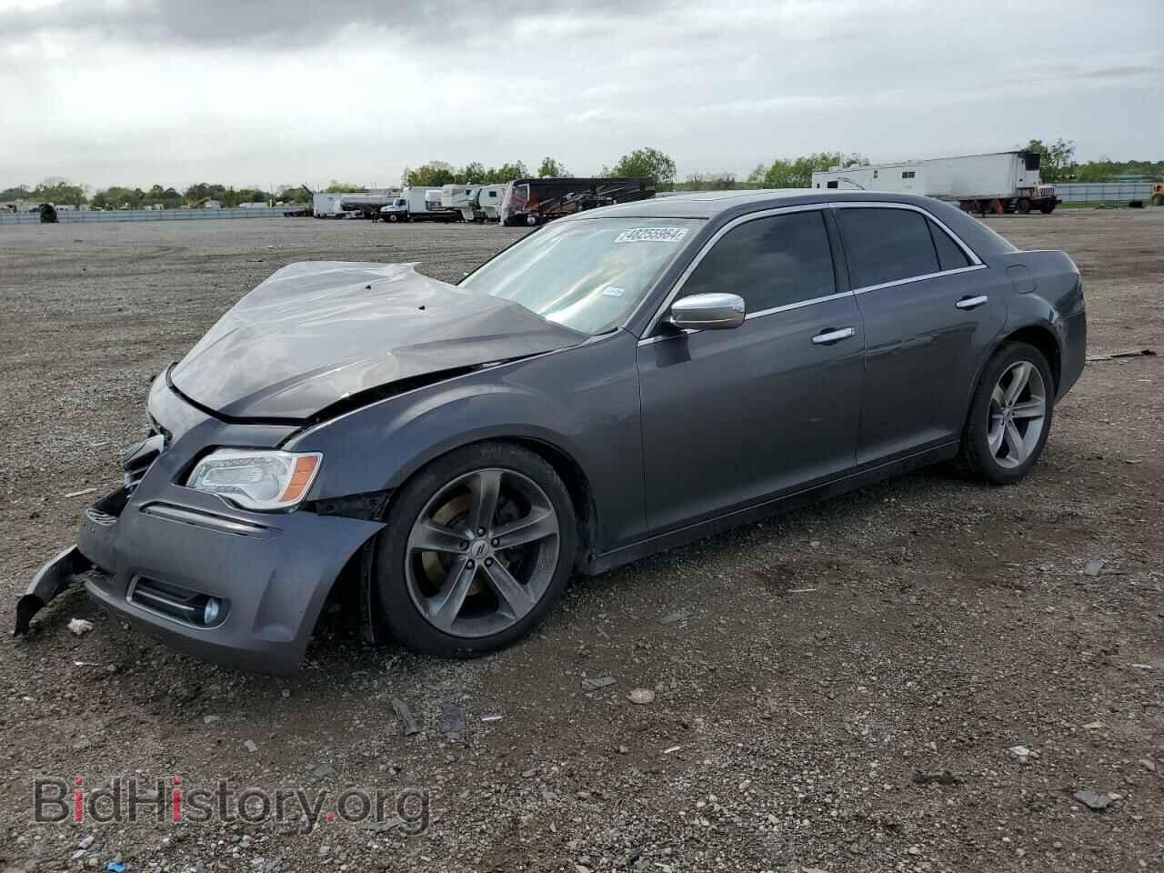 Фотография 2C3CCAET8DH596235 - CHRYSLER 300 2013