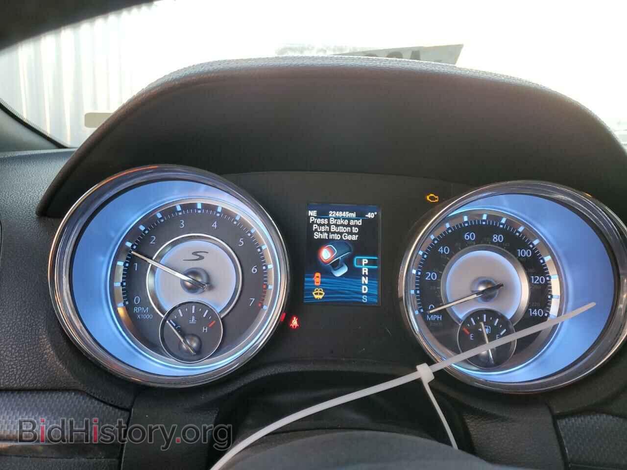 2013 CHRYSLER 300 - VIN: 2C3CCAGG7DH716039 - Фото 9
