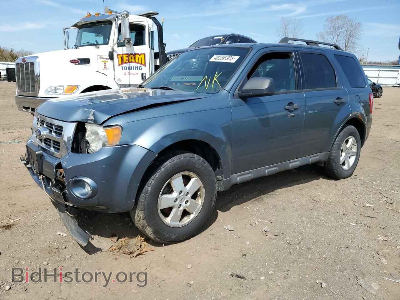 Фотография 1FMCU0D73BKA67204 - FORD ESCAPE 2011