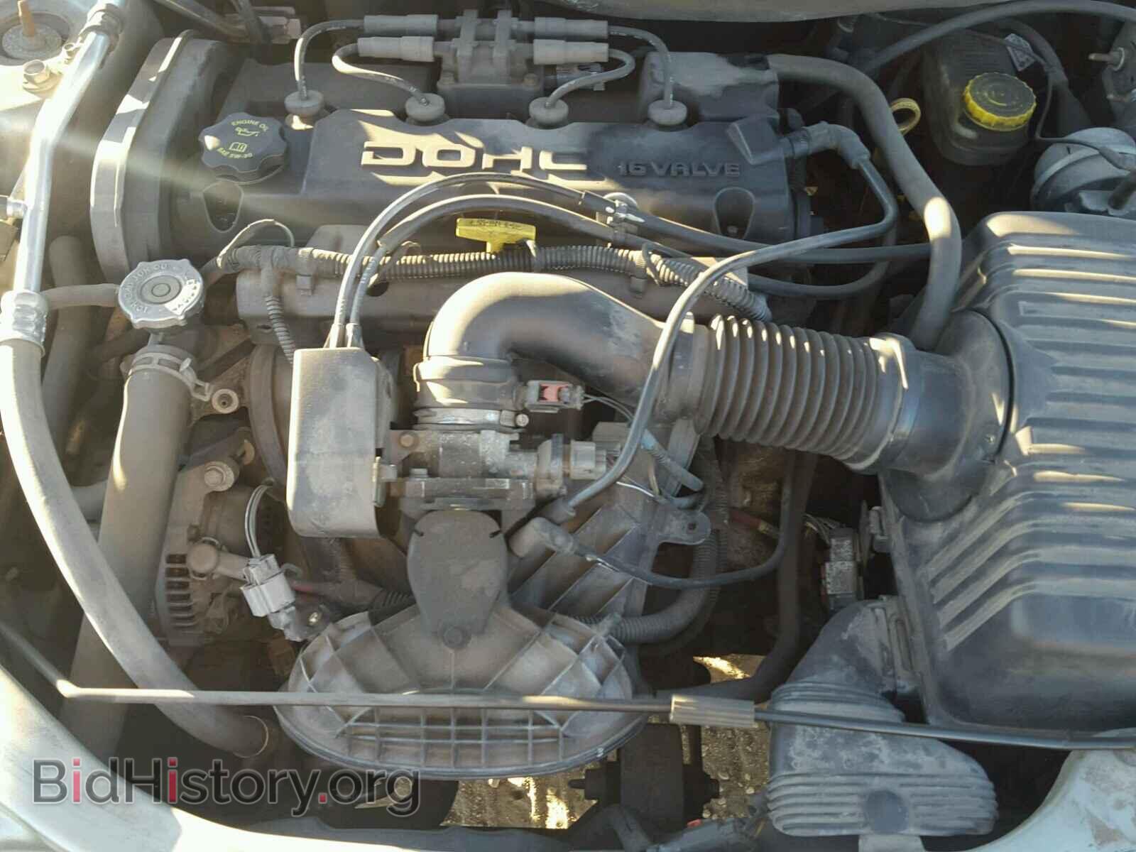 2004 CHRYSLER SEBRING - VIN: 1C3EL46X64N402675 - Фото 7