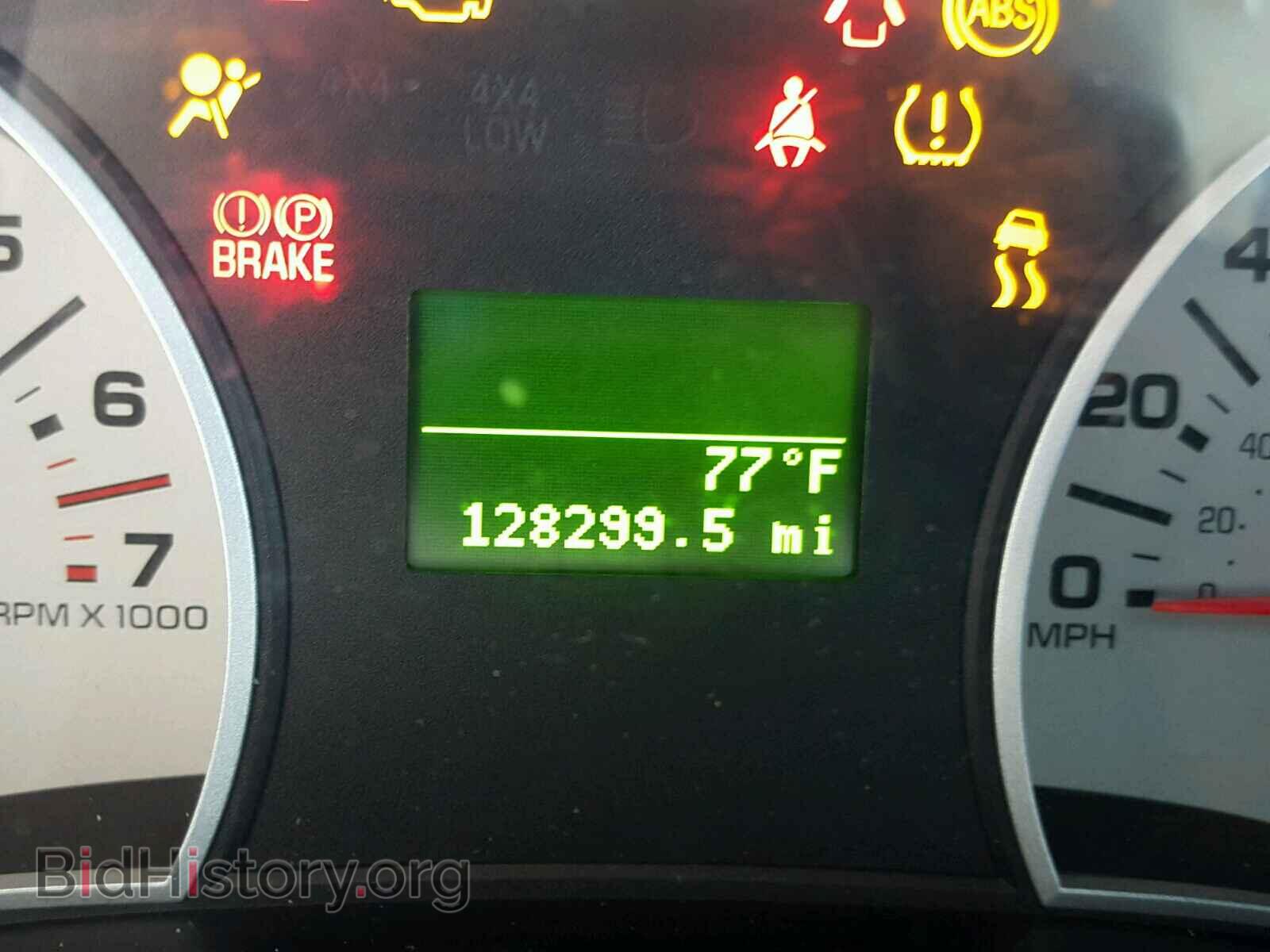 2006 FORD EXPLORER - VIN: 1FMEU64E36UB58557 - Photo 8
