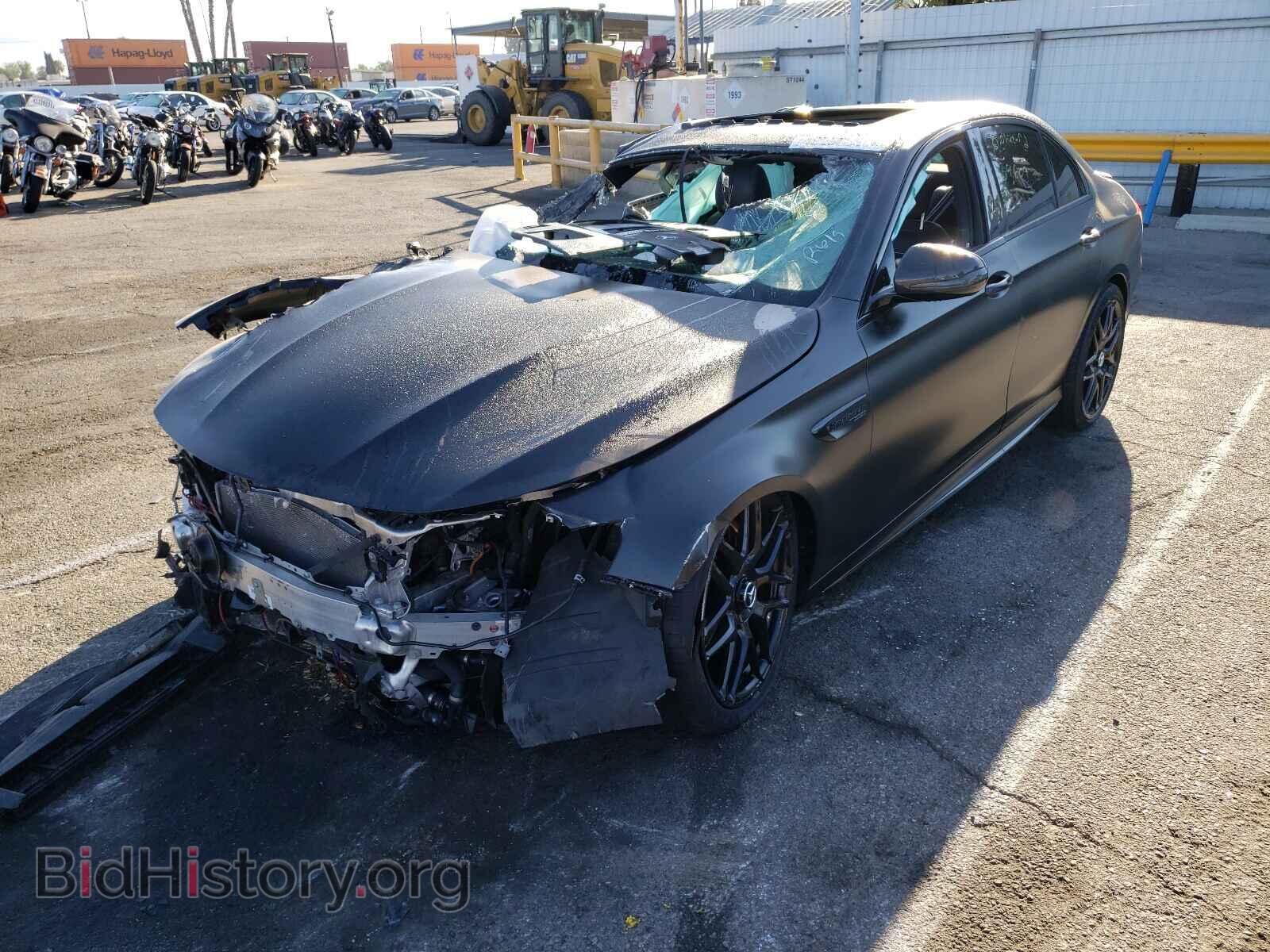2018 MERCEDES-BENZ E-CLASS - VIN: WDDZF8KB2JA393326 - Фото 2