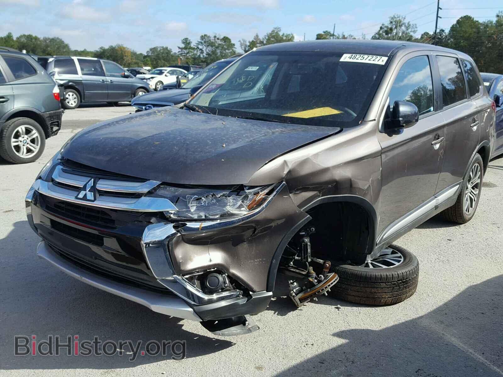 2017 MITSUBISHI OUTLANDER - VIN: JA4AD2A3XHZ036132 - Фото 2