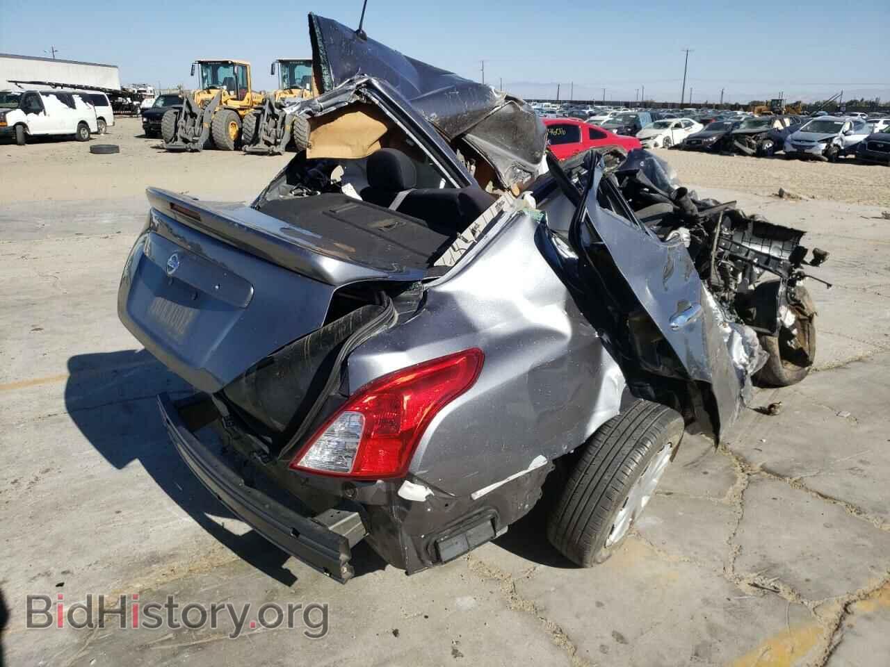 2017 NISSAN VERSA - VIN: 3N1CN7AP1HL905318 - Фото 4
