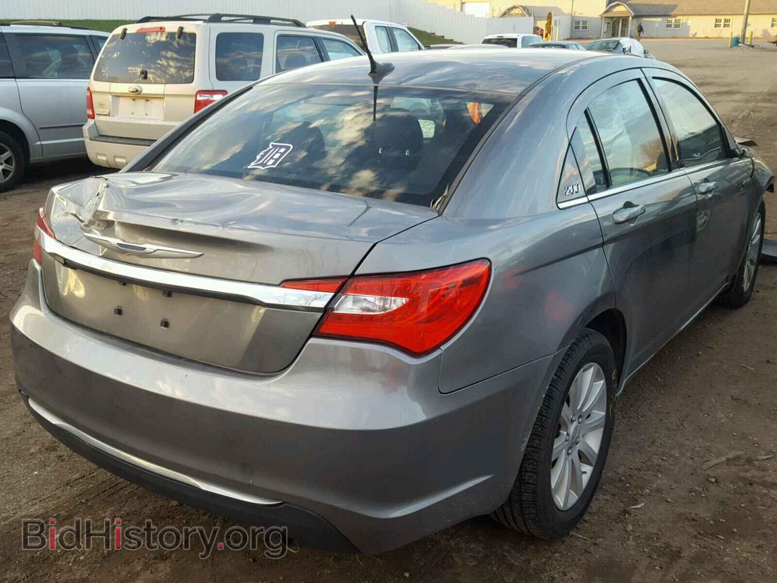 2012 CHRYSLER 200 - VIN: 1C3CCBBG5CN297885 - Фото 4