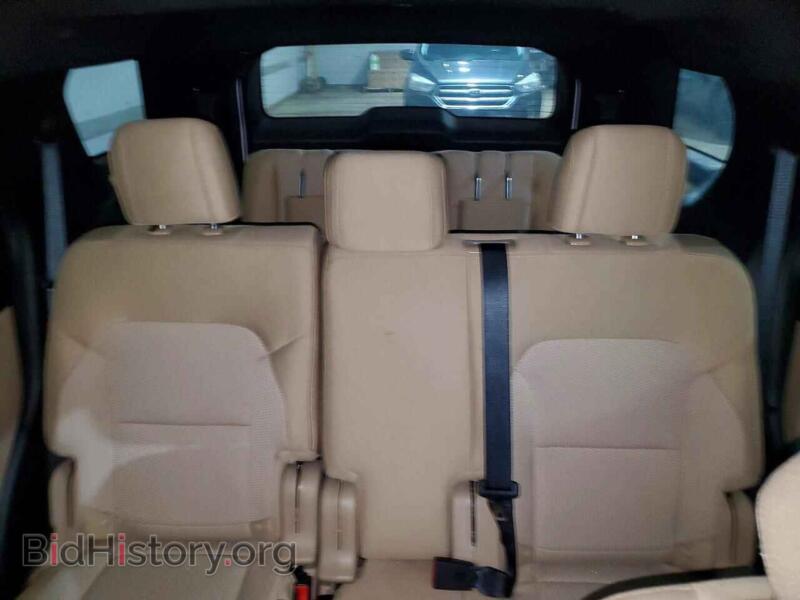 2016 Ford EXPLORER (VIN 1FM5K8D82GGC91466) — photo 10 of 15