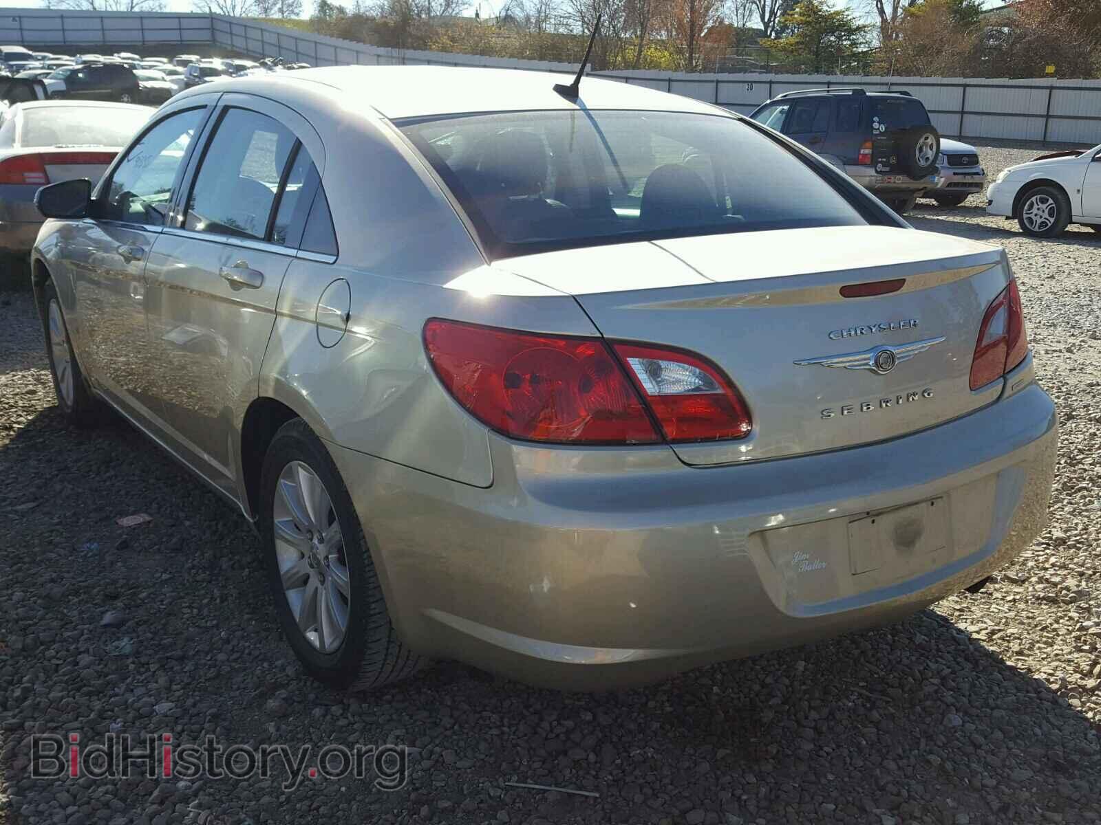 2010 CHRYSLER SEBRING - VIN: 1C3CC5FB5AN138474 - Фото 3