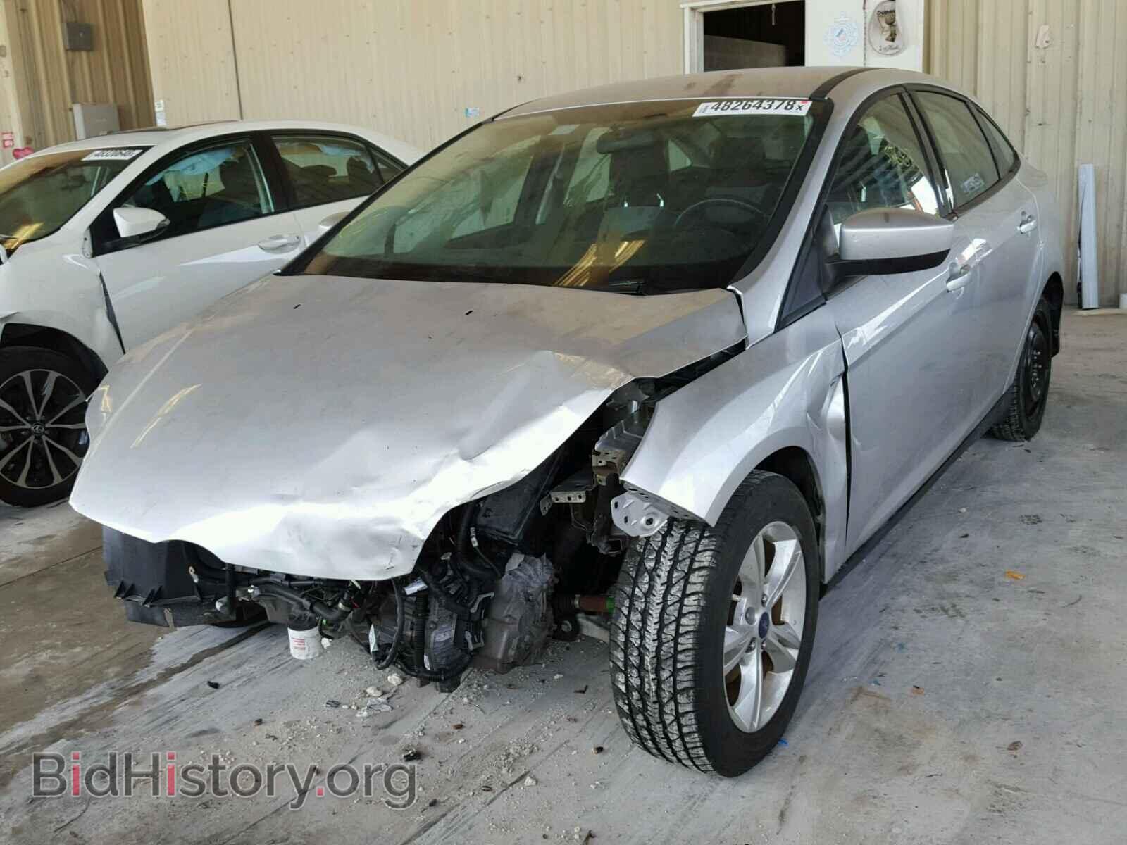 2012 Ford FOCUS (VIN 1FAHP3F29CL270779) — photo 2 of 10