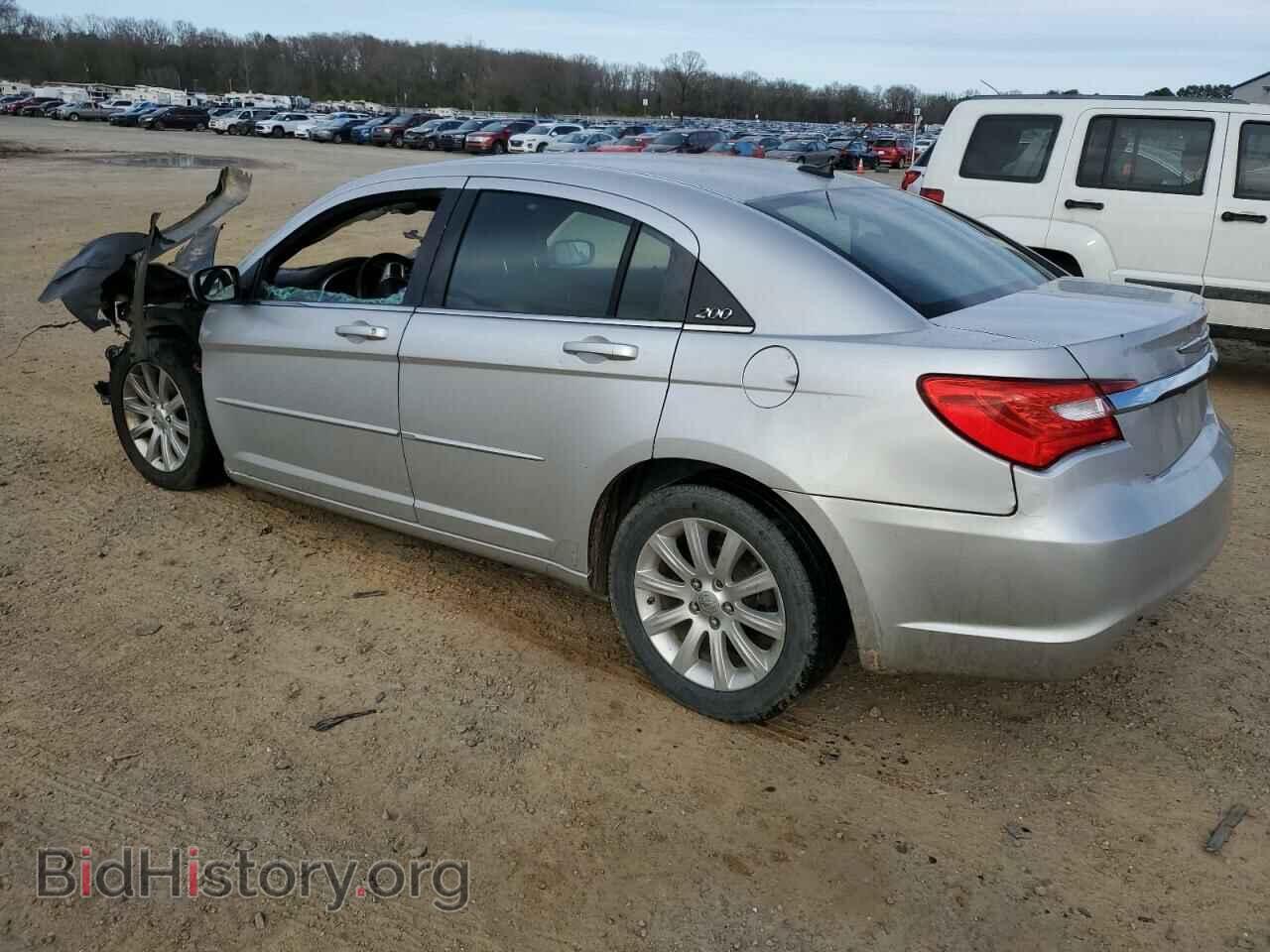2012 CHRYSLER 200 - VIN: 1C3CCBBB2CN239401 - Фото 2