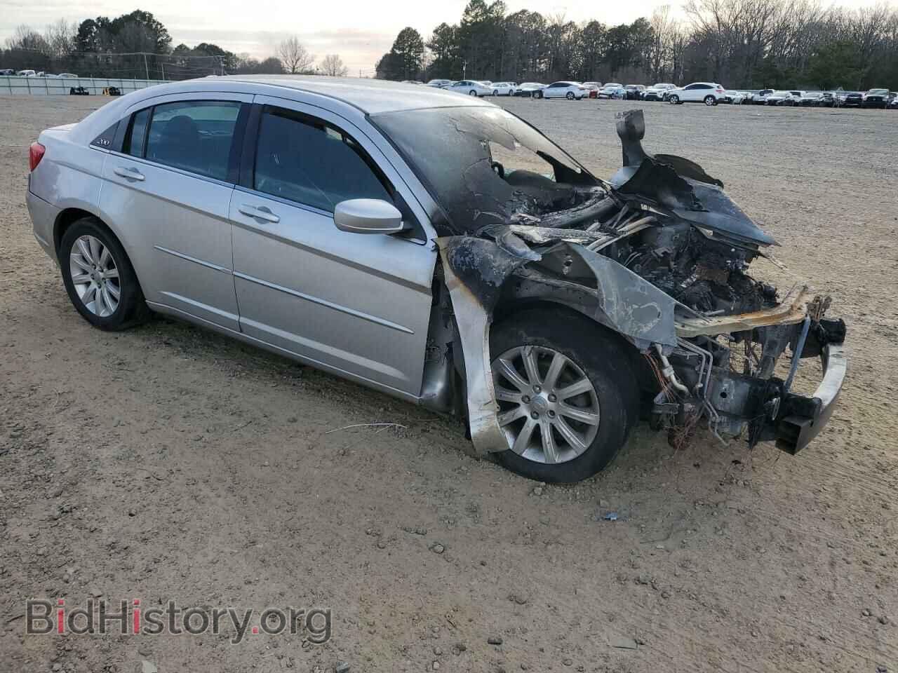 2012 CHRYSLER 200 - VIN: 1C3CCBBB2CN239401 - Фото 4