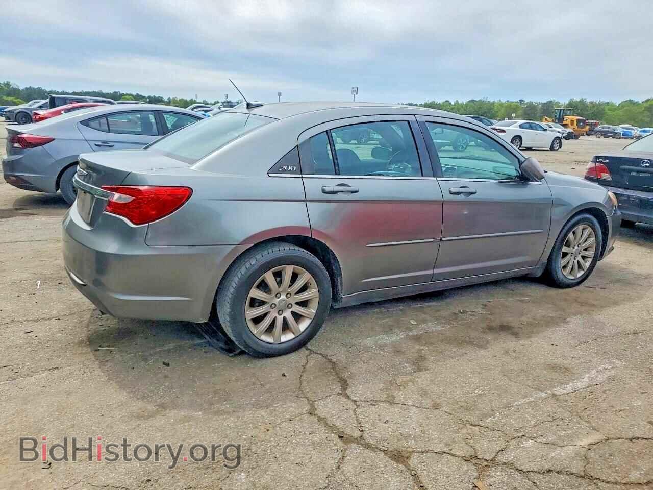 2013 CHRYSLER 200 - VIN: 1C3CCBBBXDN761002 - Фото 3