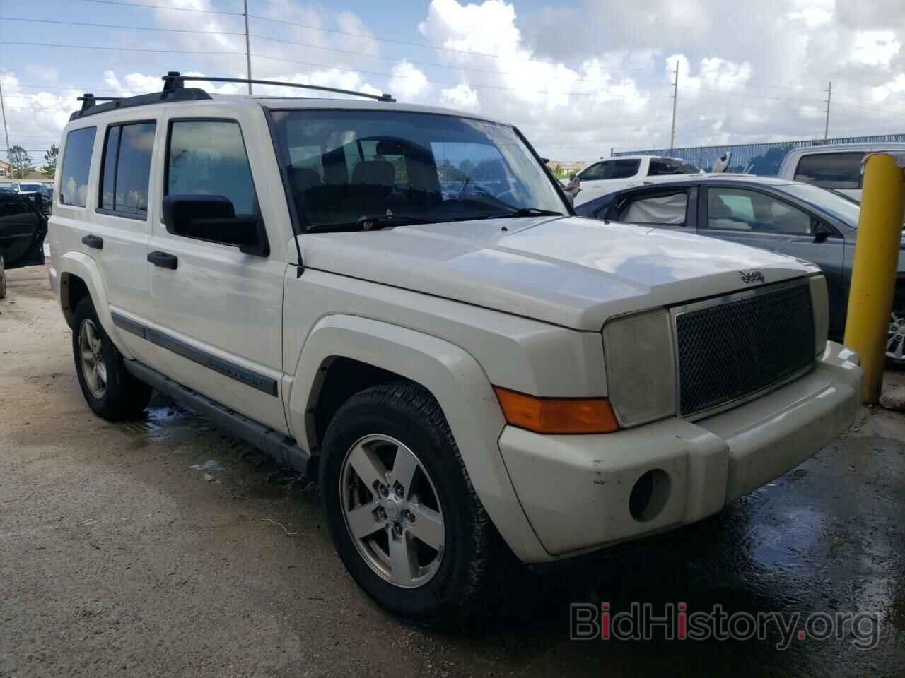 Photo 1J8HG48K66C180807 - JEEP COMMANDER 2006