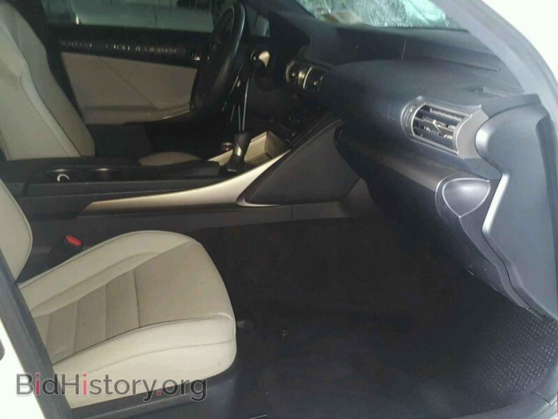 2014 Lexus IS (VIN JTHCE1D20E5000122) — photo 5 of 10