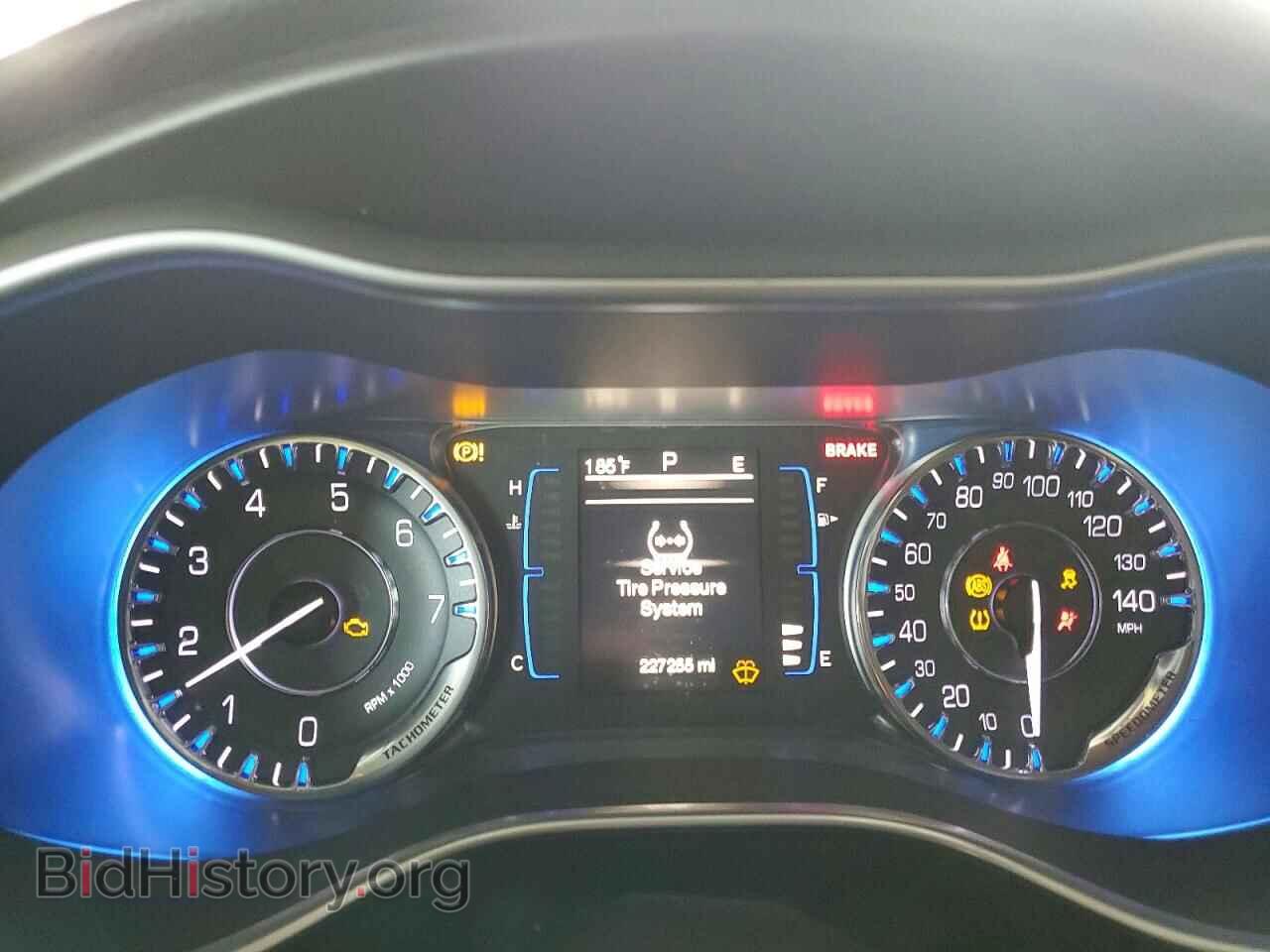 2015 CHRYSLER 200 - VIN: 1C3CCCAB8FN715825 - Фото 9