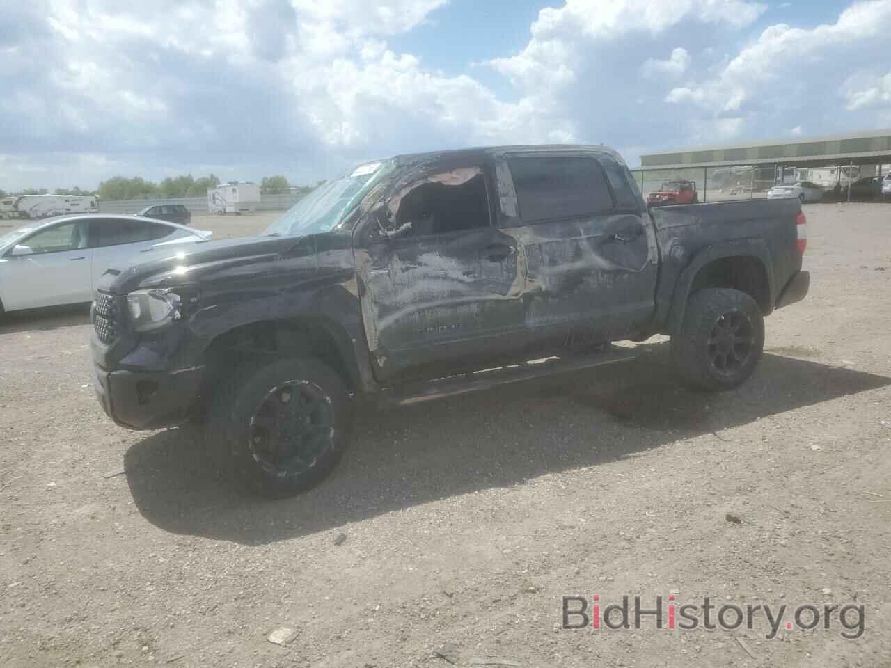 Photo 5TFEY5F13KX253044 - TOYOTA TUNDRA 2019