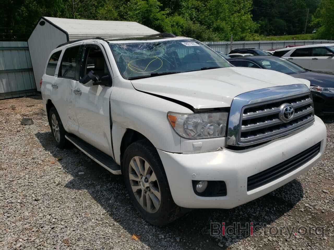 Photo 5TDJY5G14DS090331 - TOYOTA SEQUOIA 2013