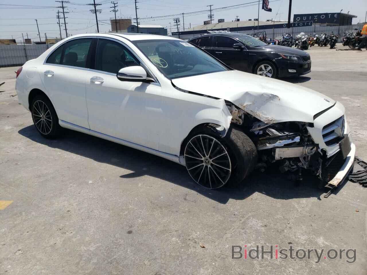 Photo WDDWF8DB5KR460620 - MERCEDES-BENZ C-CLASS 2019