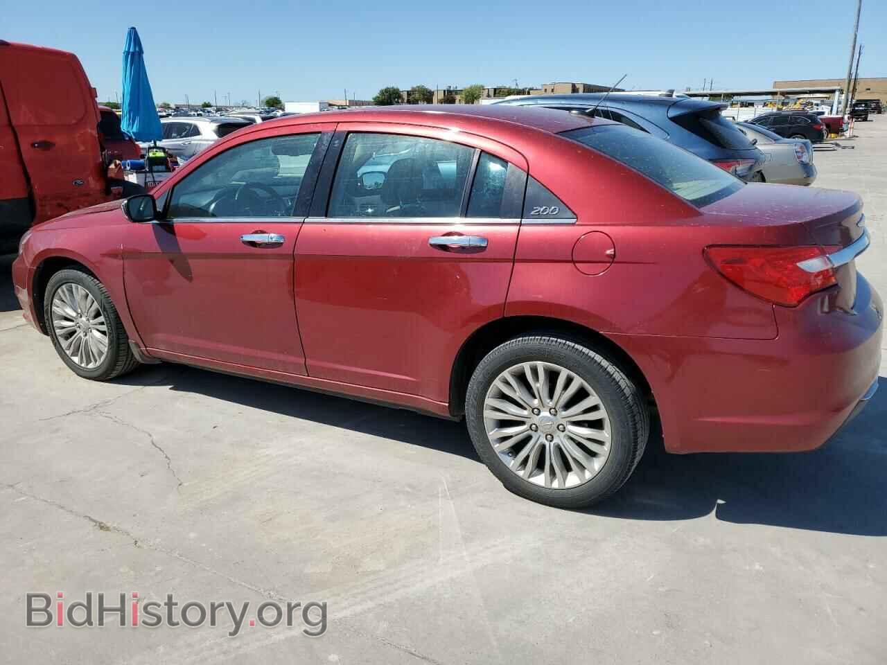 2012 CHRYSLER 200 - VIN: 1C3CCBCG1CN122239 - Фото 2