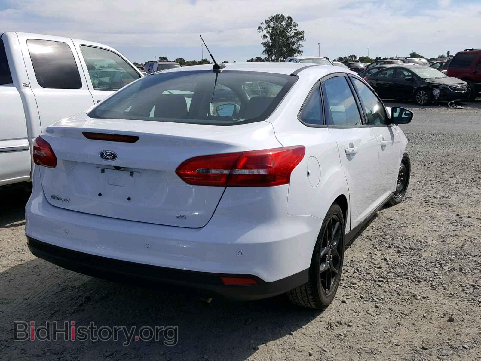 2016 FORD FOCUS - VIN: 1FADP3F27GL276181 - Photo 4
