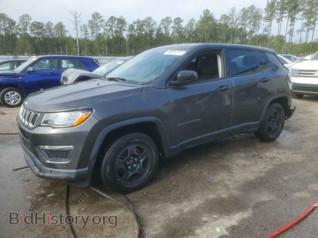 Фотография 3C4NJCABXHT672540 - JEEP COMPASS 2017