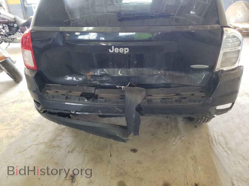 2011 Jeep COMPASS (VIN 1J4NT1FB6BD155783) — photo 9 of 10