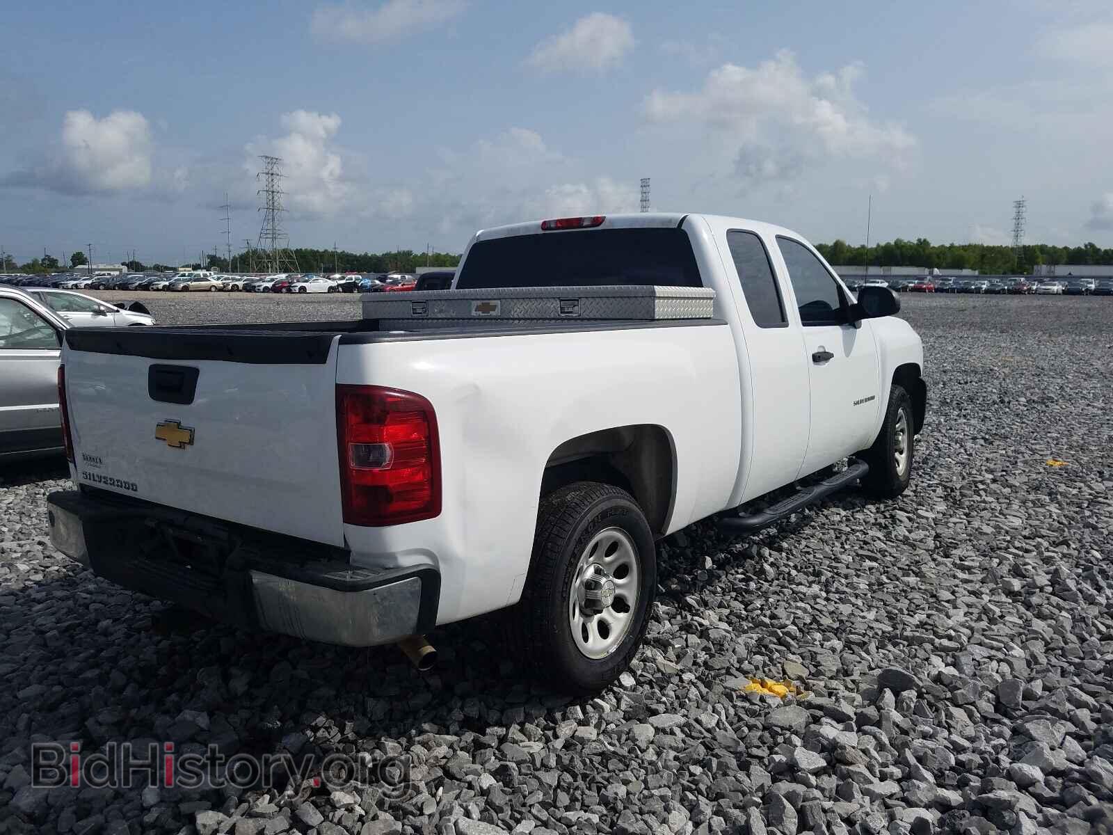 2011 CHEVROLET SILVERADO - VIN: 1GCRCPEX1BZ252108 - Фото 4