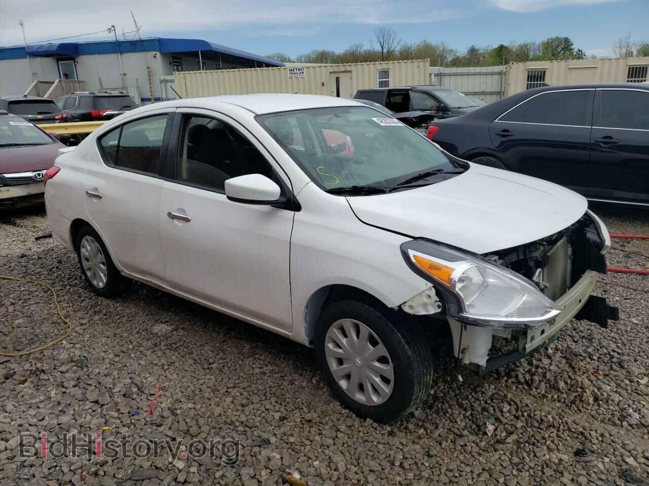 2019 NISSAN VERSA - VIN: 3N1CN7AP3KL829222 - Фото 4