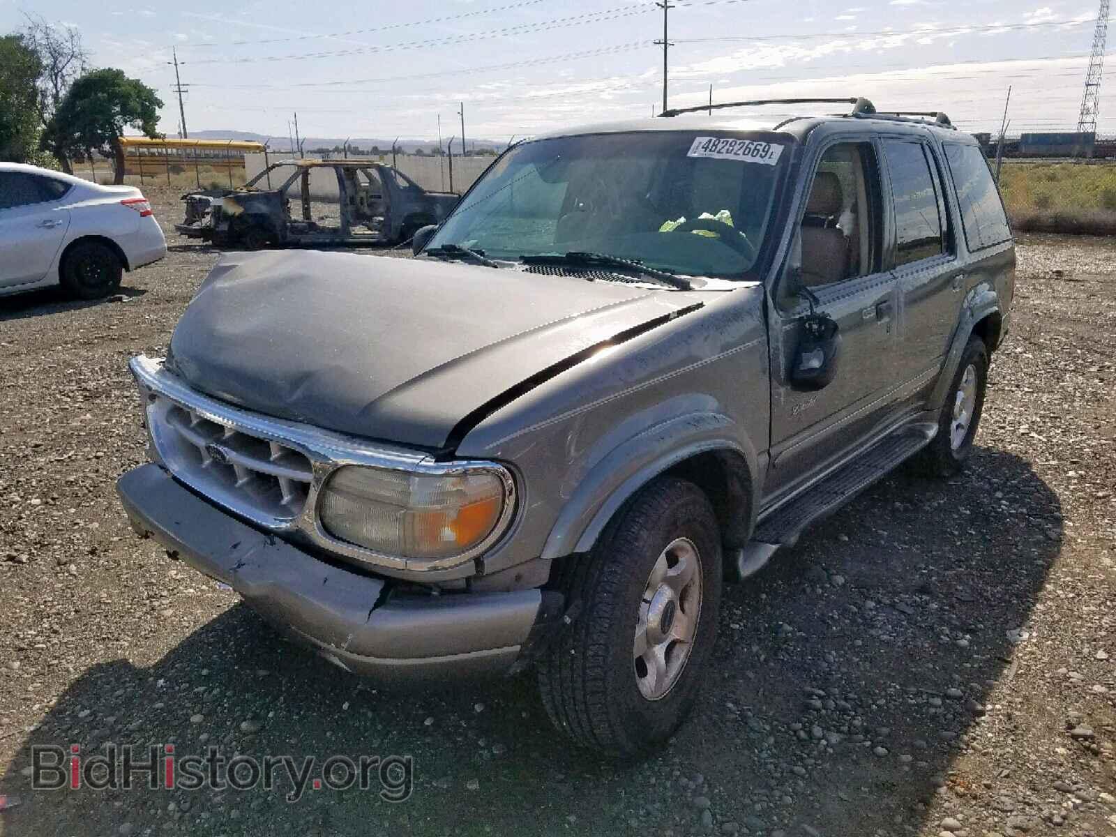 2000 FORD EXPLORER L - VIN: 1FMDU75E8YZA23323 - Photo 2