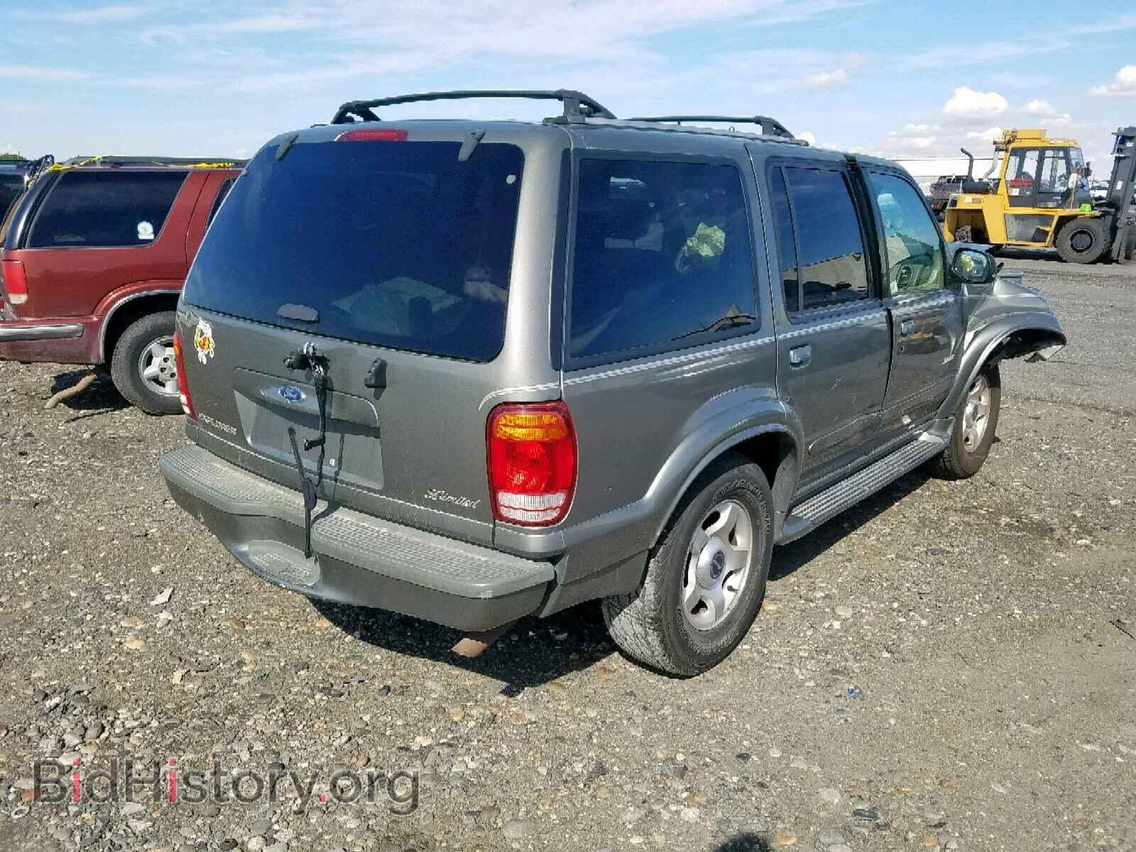 2000 FORD EXPLORER L - VIN: 1FMDU75E8YZA23323 - Photo 4